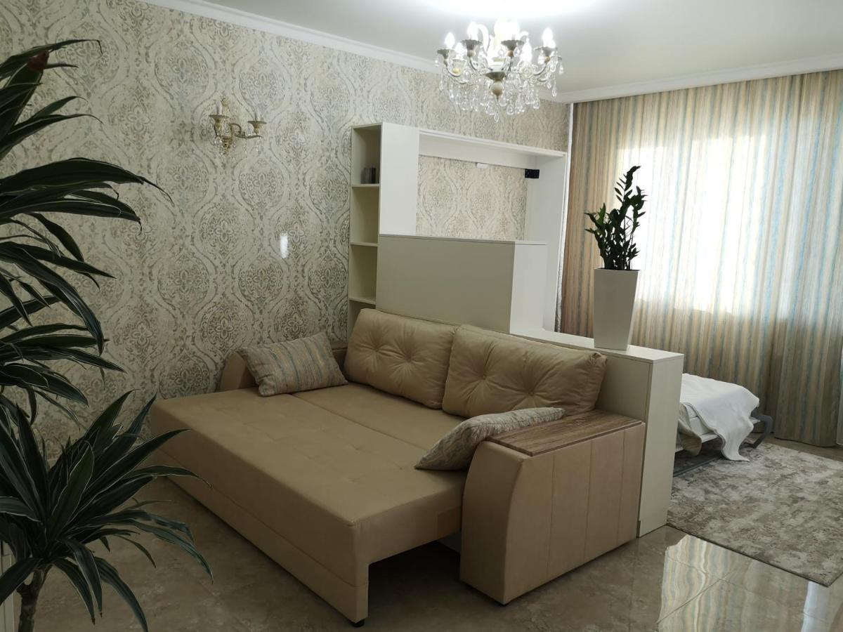 Lux Apartment,10 Фонтана,До Моря 5 Минут Oldenburg Bagian luar foto