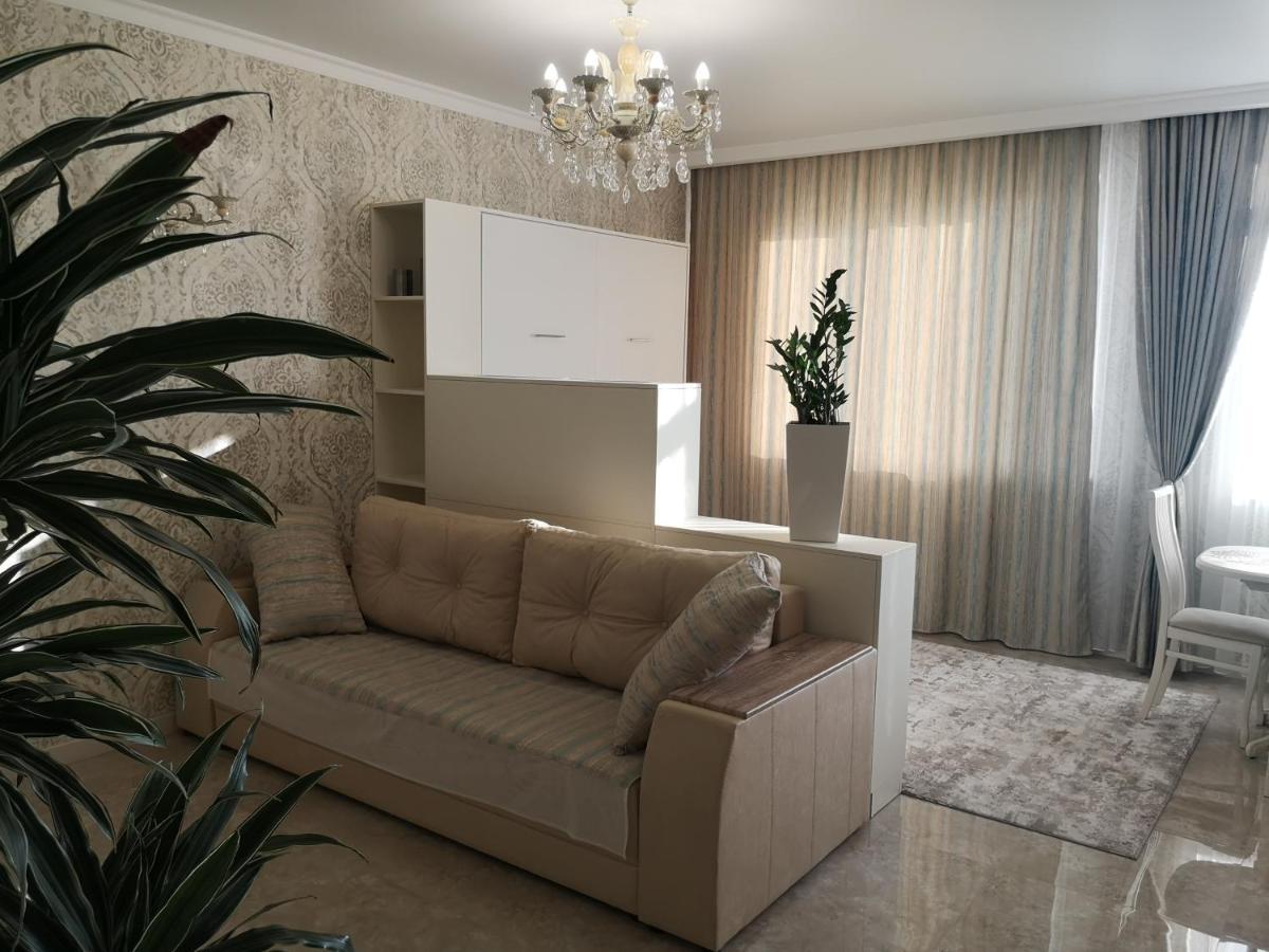 Lux Apartment,10 Фонтана,До Моря 5 Минут Oldenburg Bagian luar foto