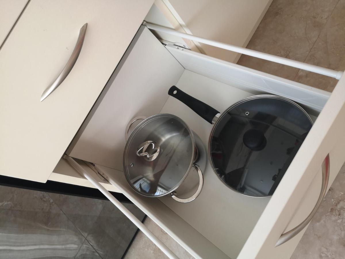 Lux Apartment,10 Фонтана,До Моря 5 Минут Oldenburg Bagian luar foto