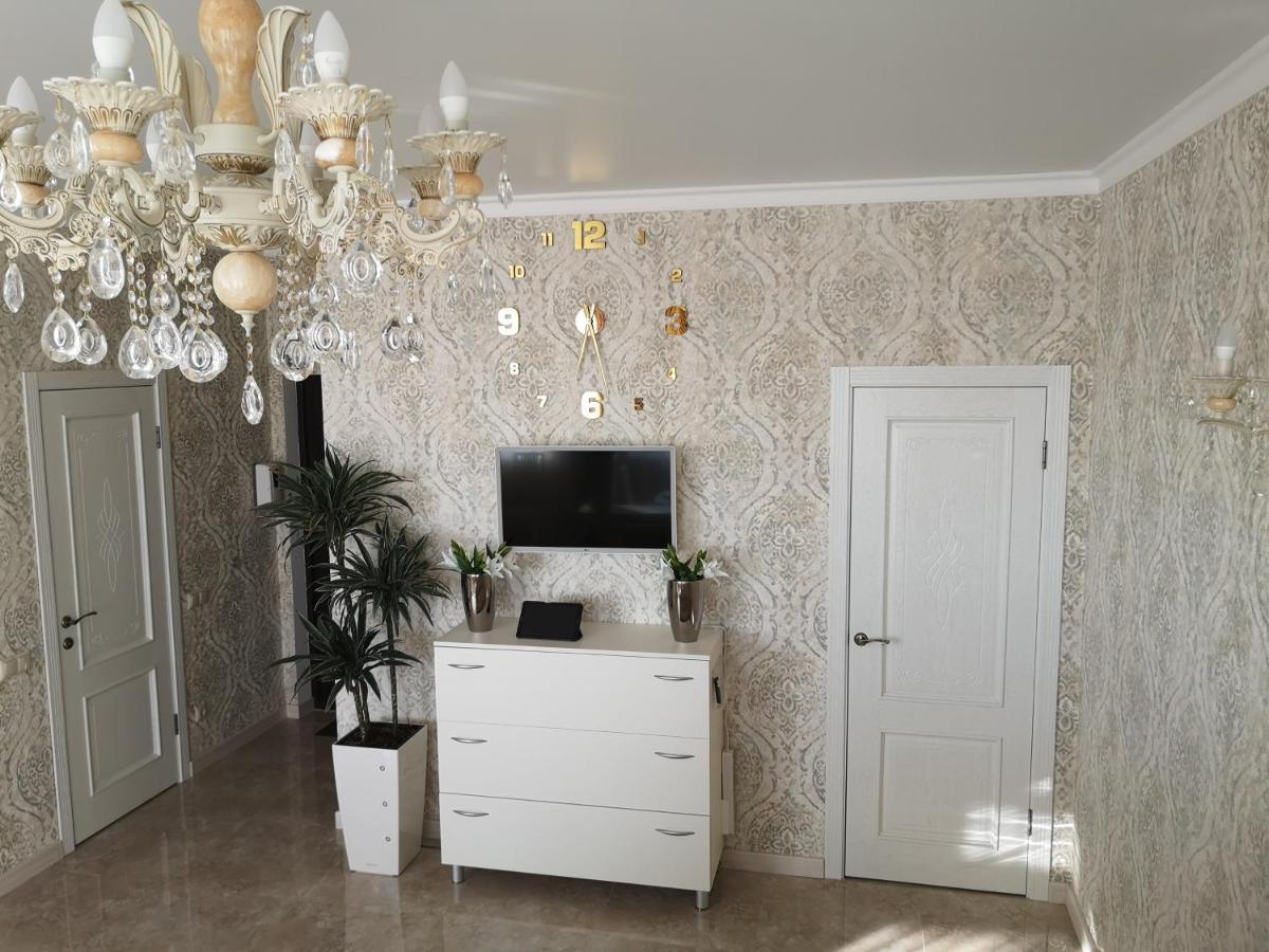 Lux Apartment,10 Фонтана,До Моря 5 Минут Oldenburg Bagian luar foto