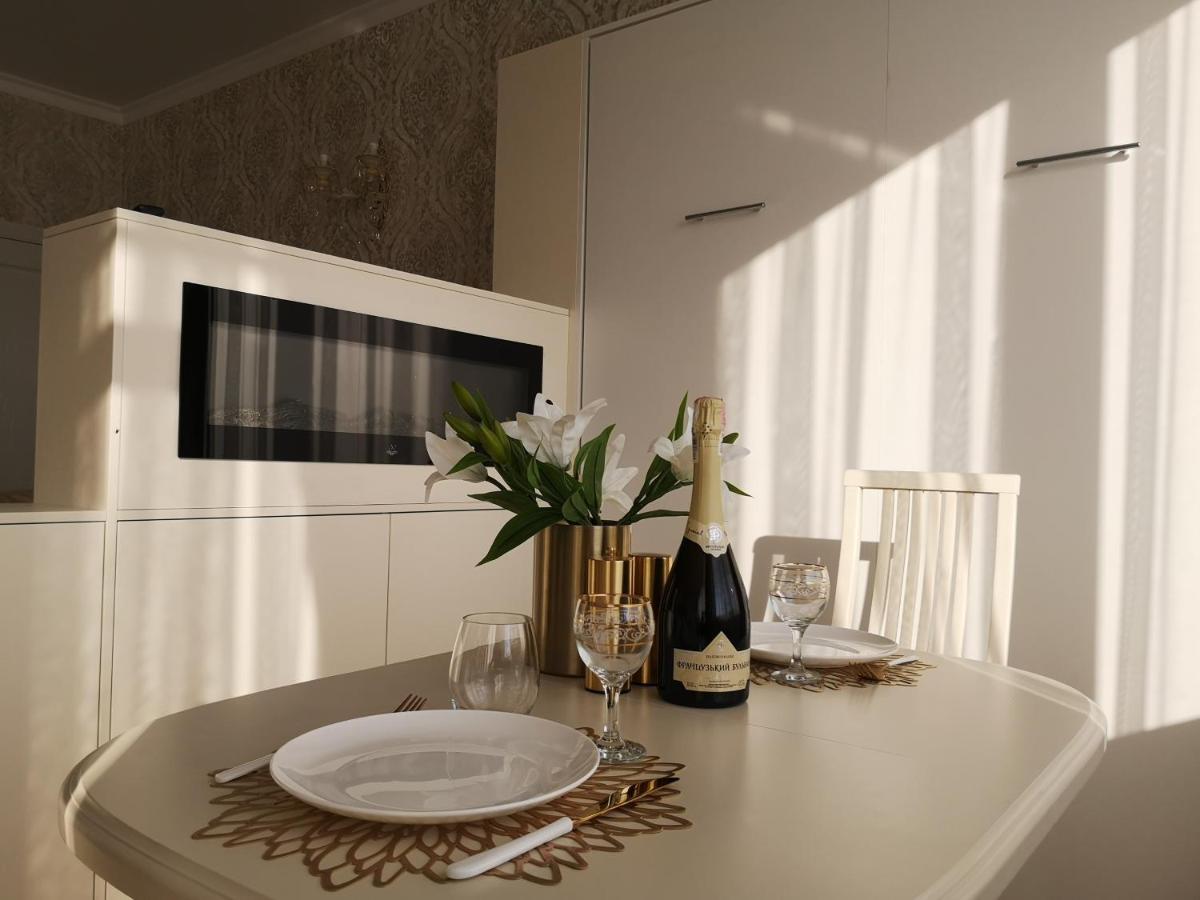 Lux Apartment,10 Фонтана,До Моря 5 Минут Oldenburg Bagian luar foto